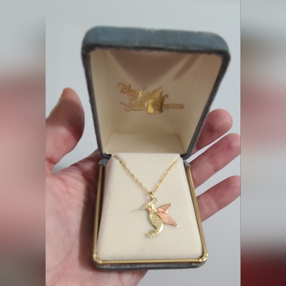 Vintage 10k gold hummingbird necklace C.CO black hills gold yellow rose gold vtg - Picture 16 of 16